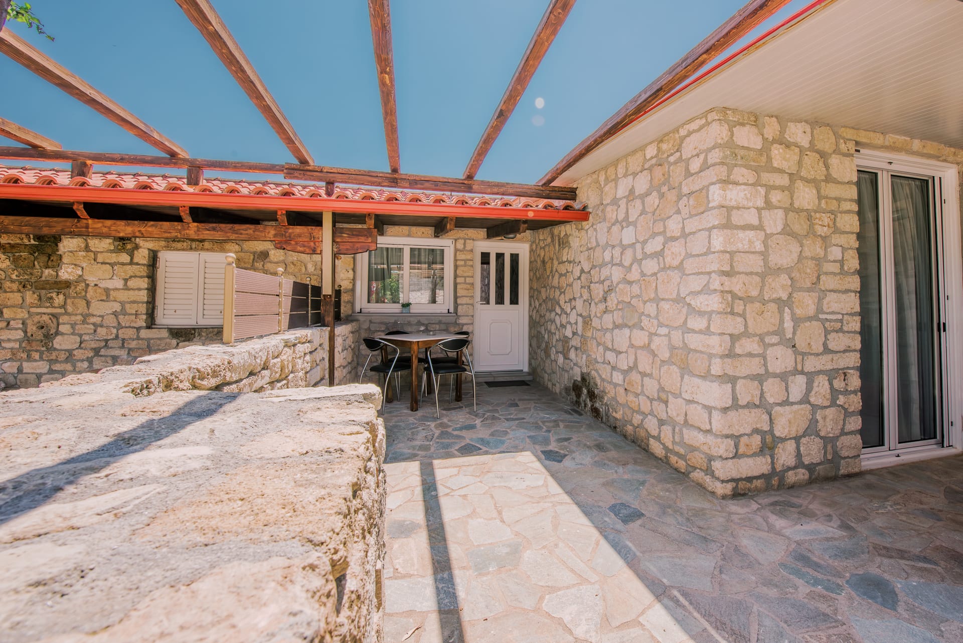 AcrocorinthAcrocorinth Studio 3